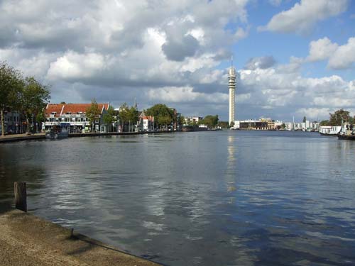 De rivier de Zaan in Wormerveer